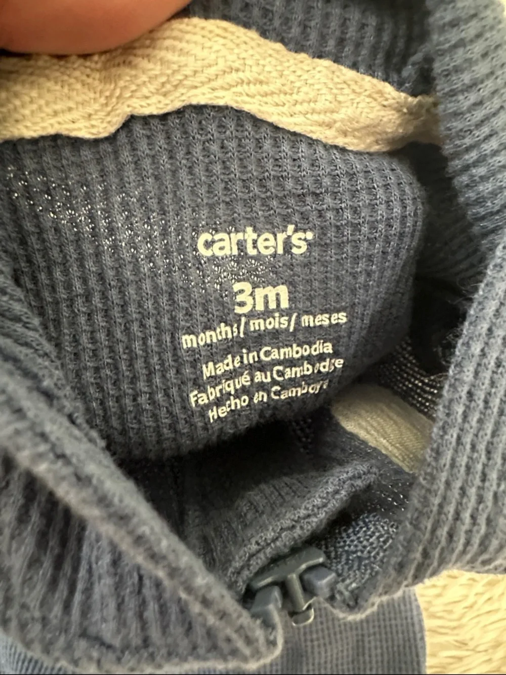 🔎 Bundle of 8 Newborn to 3 mo Clothing